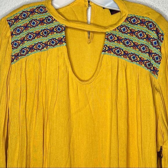 Rock & Roll Cowgirl Top nwt - Picture 3 of 9